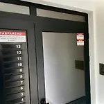 Avrora Апартаменты *