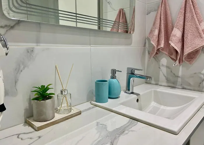 Апартаменти Avrora