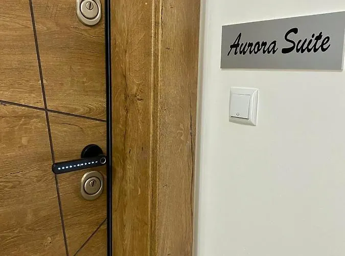 Апартаменти Avrora